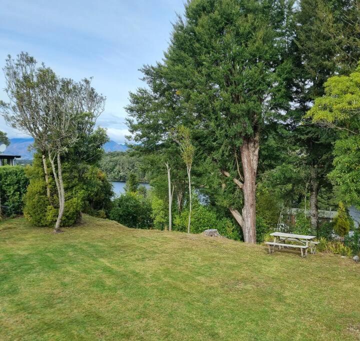 Manapouri Beech Haven Villa Exterior photo