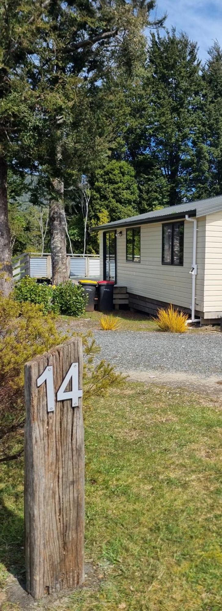 Manapouri Beech Haven Villa Exterior photo